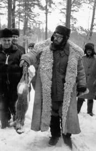 Qui dall'altra parte del mondo, in Russia. Era il gennaio del 1964 e Fidel Cuban Leader, Fidel Castro hunting in Russia, January 1964, with Nikita Khrushchev. Russian Historical Photograph