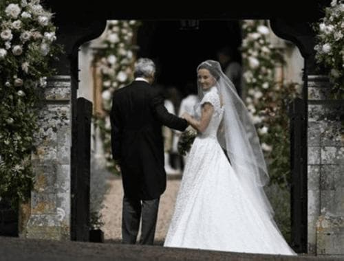 Eventi: Pippa Middleton dice di si! Matrimonio da favola. Copertina