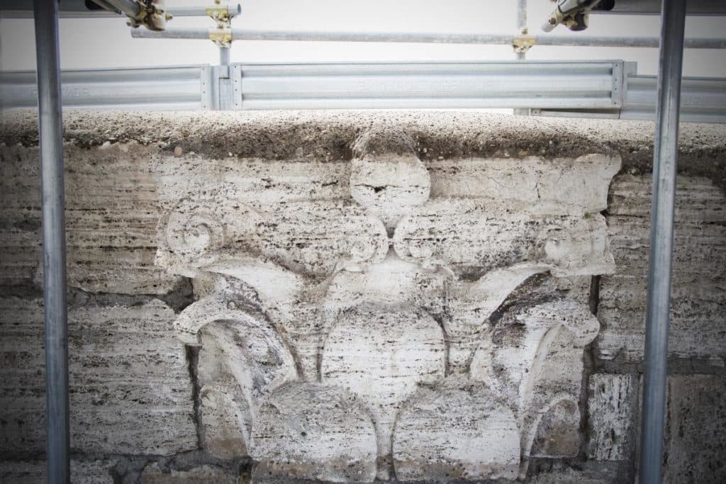Arte: Tod's ed il restauro del Colosseo. Il dettaglio di un capitello.