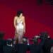 Lifestyle: Bella Hadid lezioni di make up a Cannes