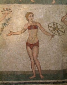 Moda: Ombelico in vista: buon compleanno Bikini! Un mosaico romano di Villa del Casale, a Piazza Armerina