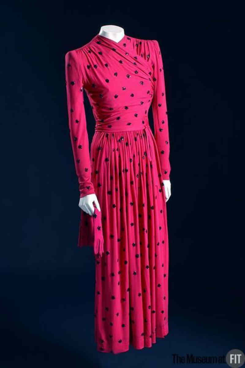 Mame Moda Pink: a history of punk, pretty, powerful color. Elsa Schiaparelli