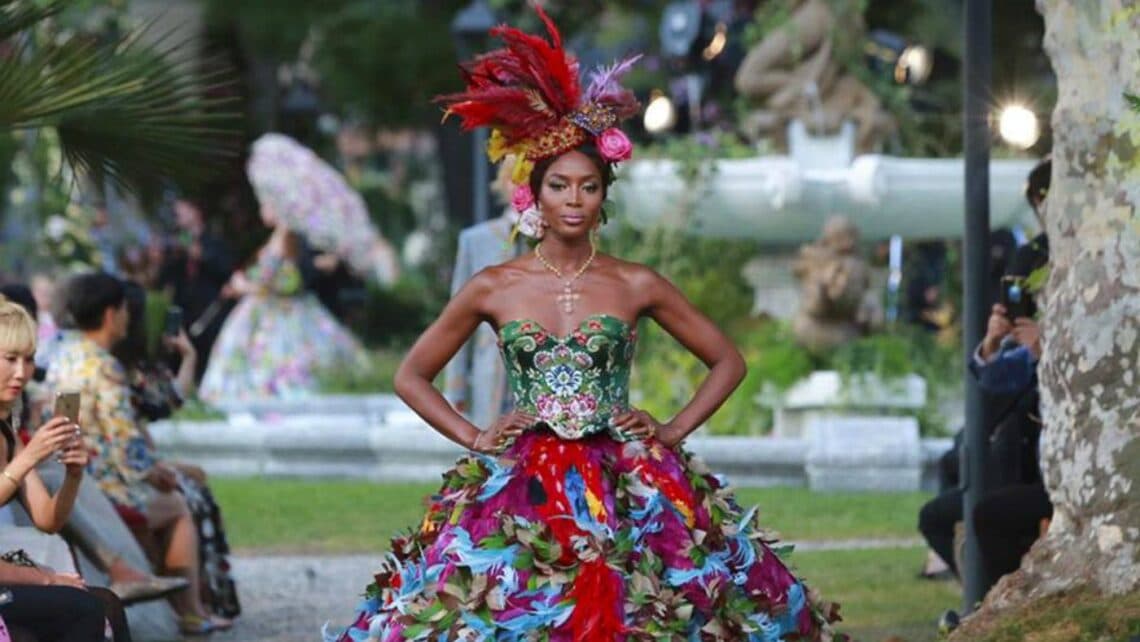 Mame Moda Dolce & Gabbana l'Alta Moda conquista Como. Naomi Campbell
