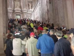 mam-e DOMENICHE GRATIS AL MUSEO VERRANNO ABOLITE reggia folla