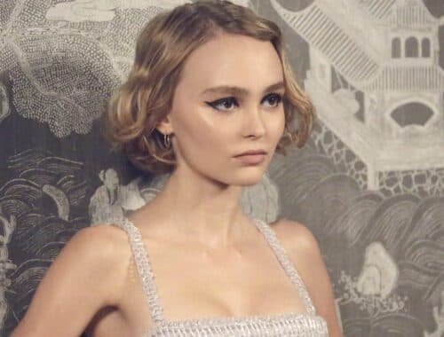 Mame Moda Vogue dice stop alle baby modelle in passerella. Lily-Rose Depp
