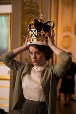 La storia al cinema (e in tv): Elisabetta II, interpretata da Claire Foy