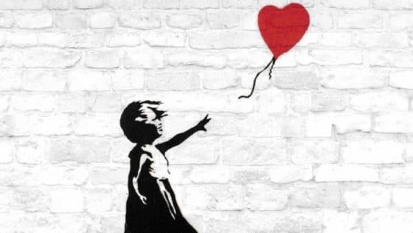 Mame arte A VISUAL PROTEST. THE ART OF BANKSY girl