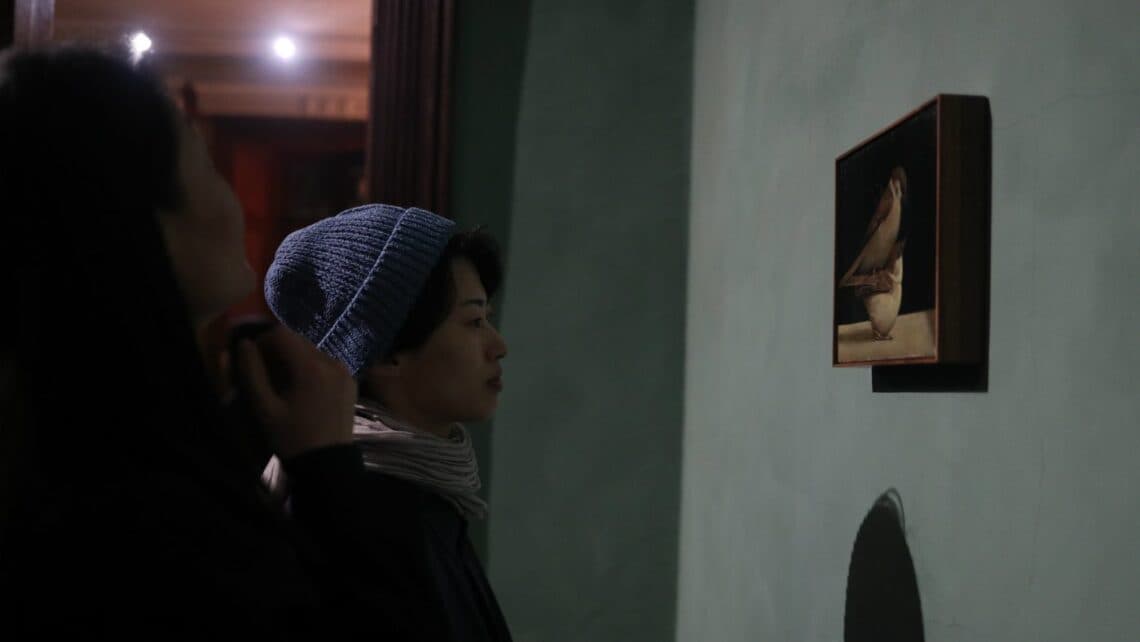 Prada Rong Zhai presenta "Storytelling" di Liu Ye. Un momento dell'opening