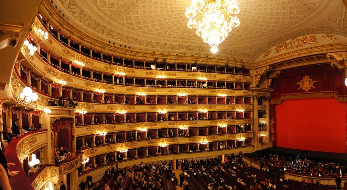Una panoramica della Scala dove il 7 dicembre ci sarà la serata inaugurale con "Attila"