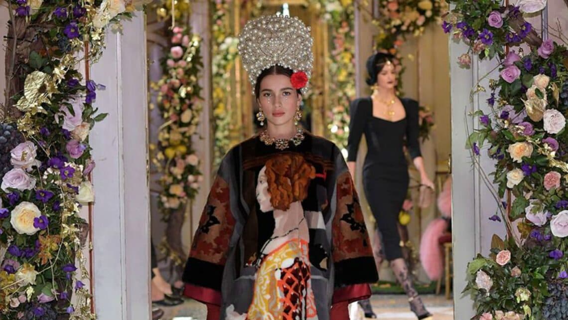 Dolce&Gabbana - trionfa il Rinascimento a Milano. Look dipinto