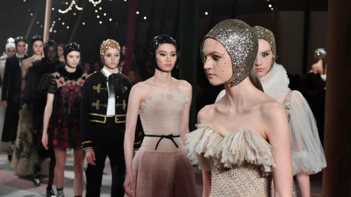 Il circo effimero di Dior Haute Couture