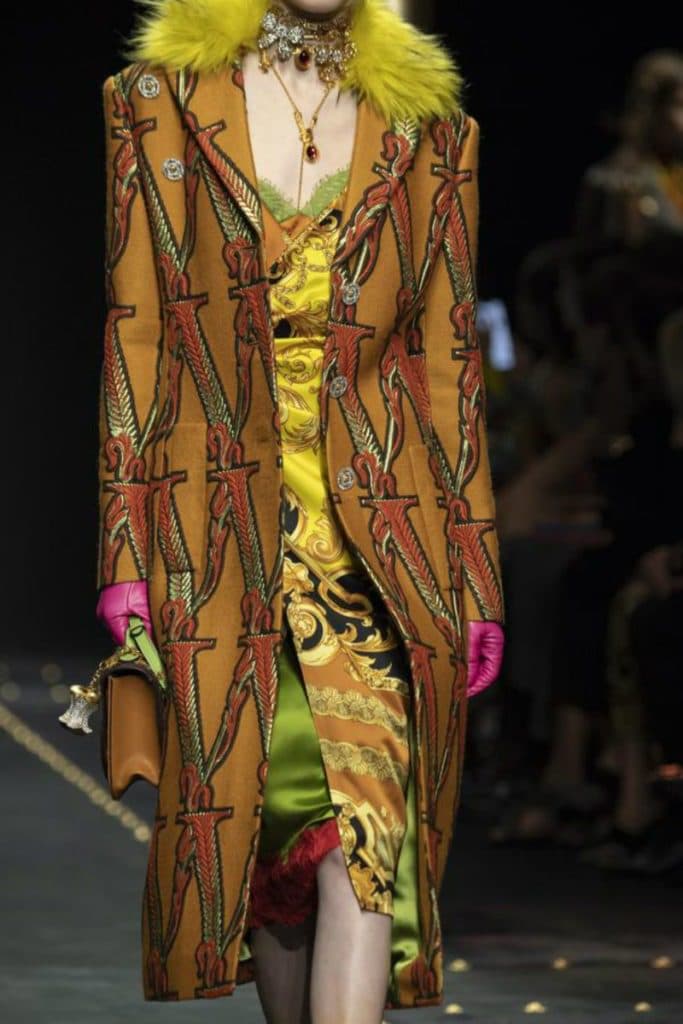 In&Out Milano fashion Week, cosa non perdersi. Look Versace AI 2019-20 