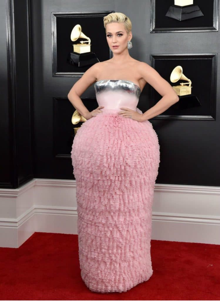 Look Grammy Awards 2019, il meglio del red carpet. Kate Perry Balmain Paris Couture