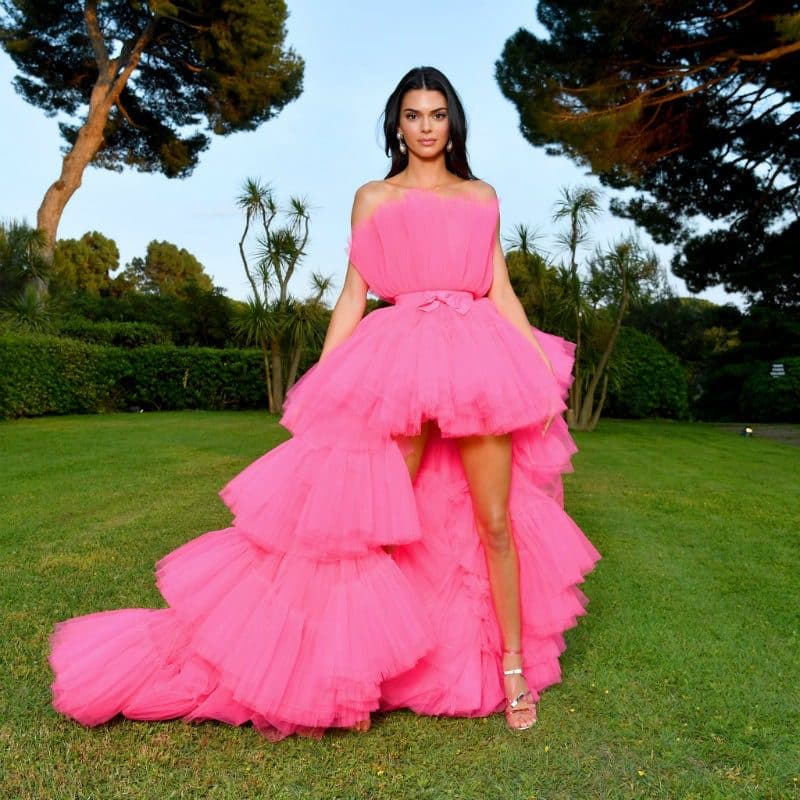 Kendall Jenner in Giambattista Valli x H&M 