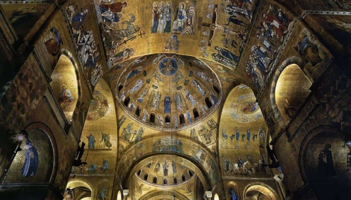 Interni Basilica di San Marco Venezia