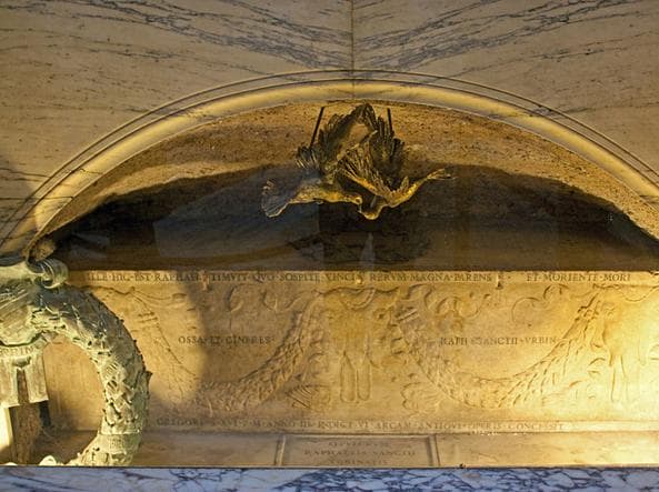 La Tomba di Raffaello Sanzio al Pantheon di Roma