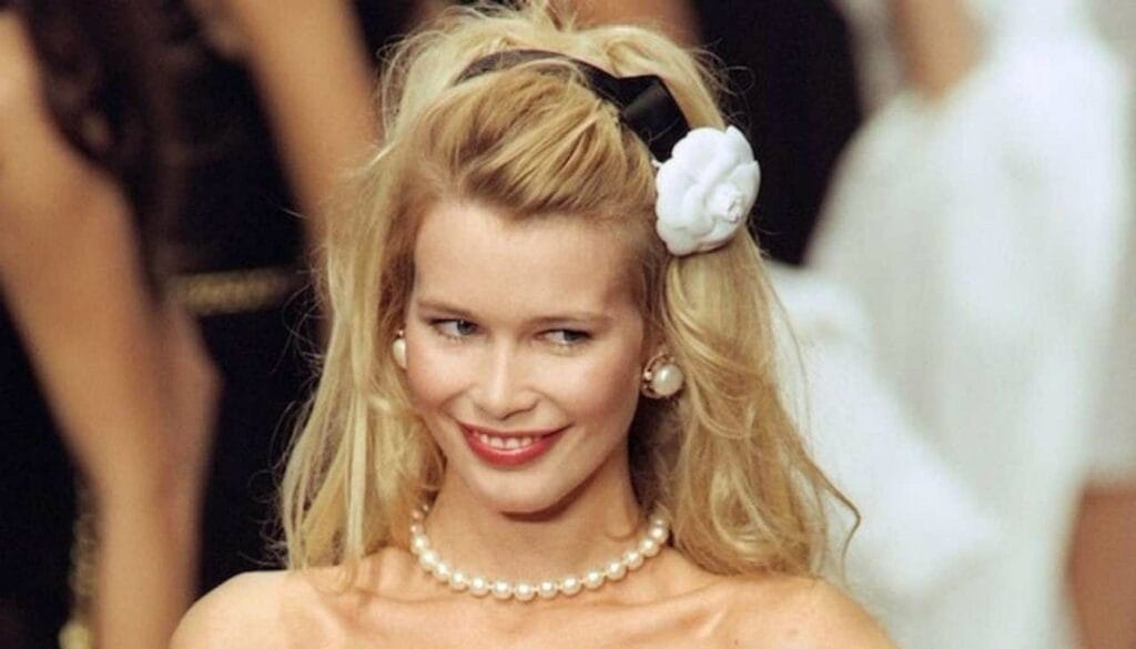 Buon Compleanno Claudia Schiffer. La top model compie 50 anni MAMe(02)