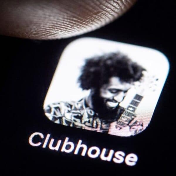 instagram clubhouse