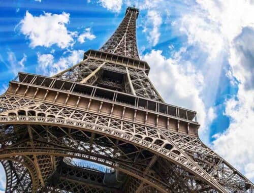 La Tour Eiffel: 135 anni portati molto bene