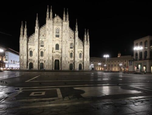 Milano agosto citta chiusa al turismo