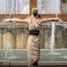 Donna afgana crocifissa Milano