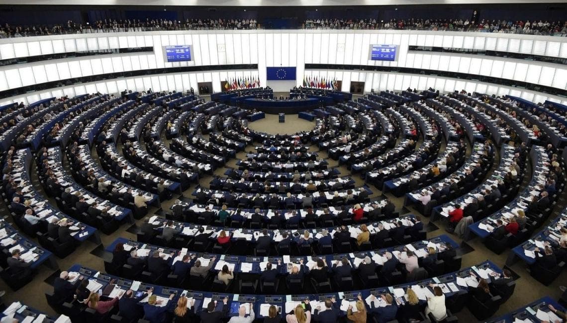 superlega parlamento europeo