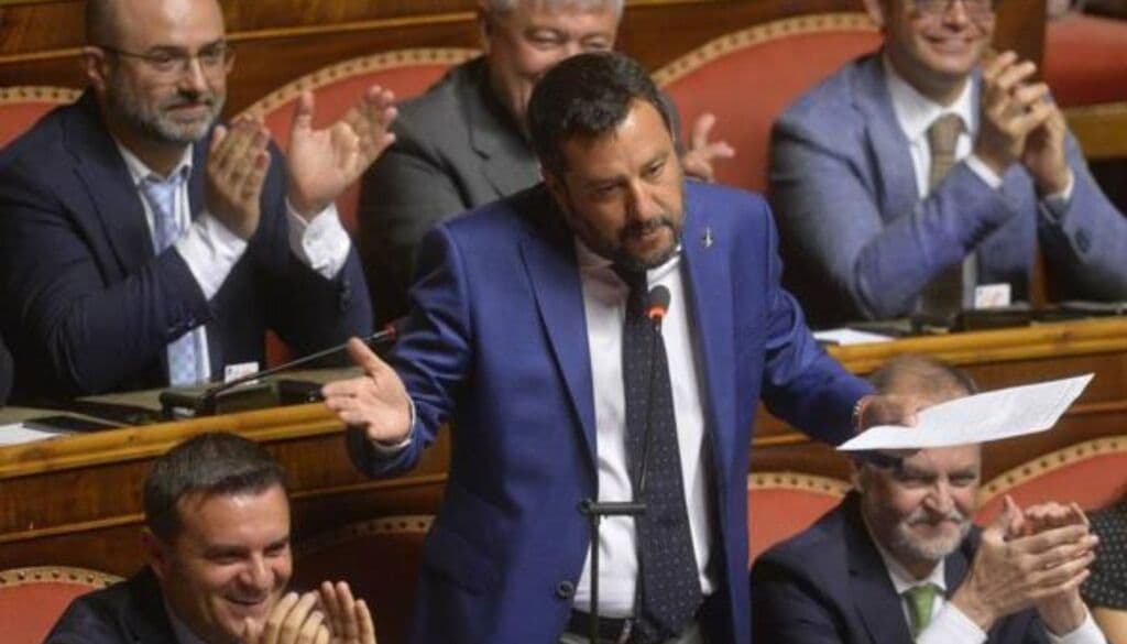 Salvini e il Ponte sullo Stretto: Report sgretola progetto e decreto 
