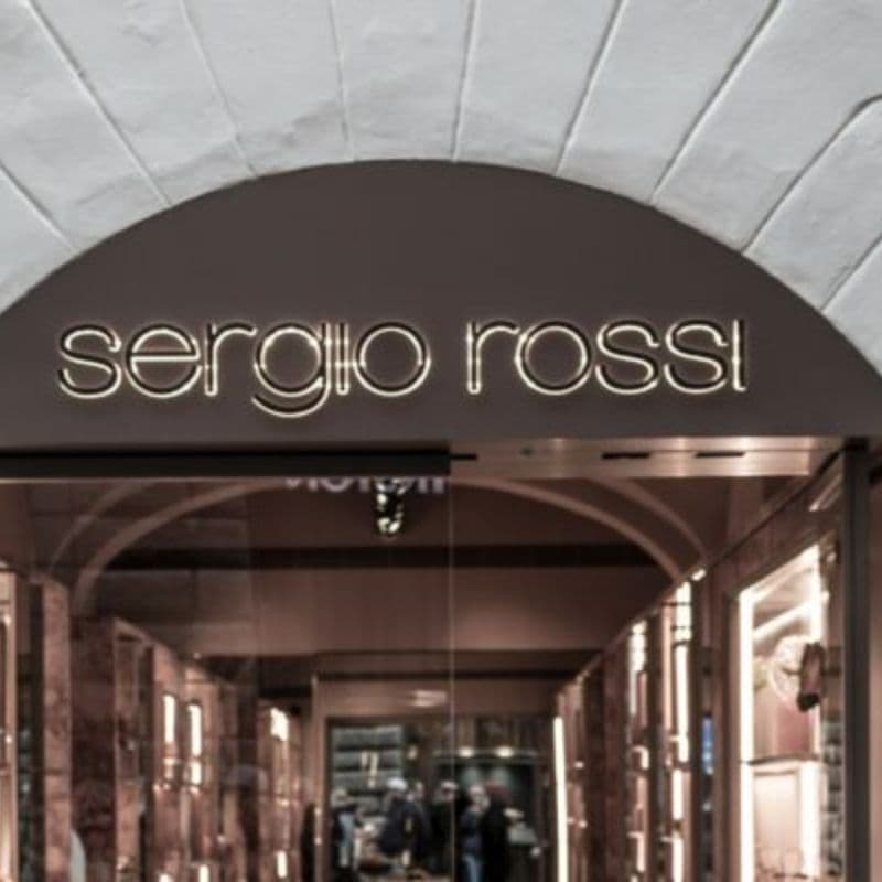 复星集团收购了标志性的塞尔吉奥 罗西SERGIO ROSSI公司。