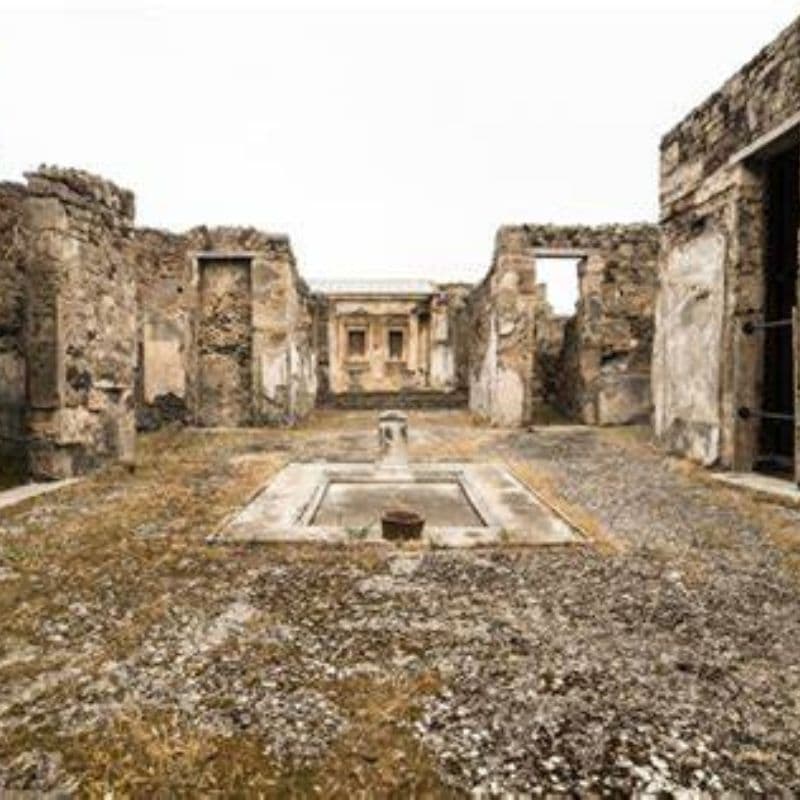 Frecciarossa Roma-Pompei la 3°domenica del mese: è polemica