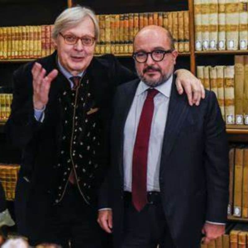 Vittorio Sgarbi dà le dimissioni, poi attacca il ministro Sangiuliano