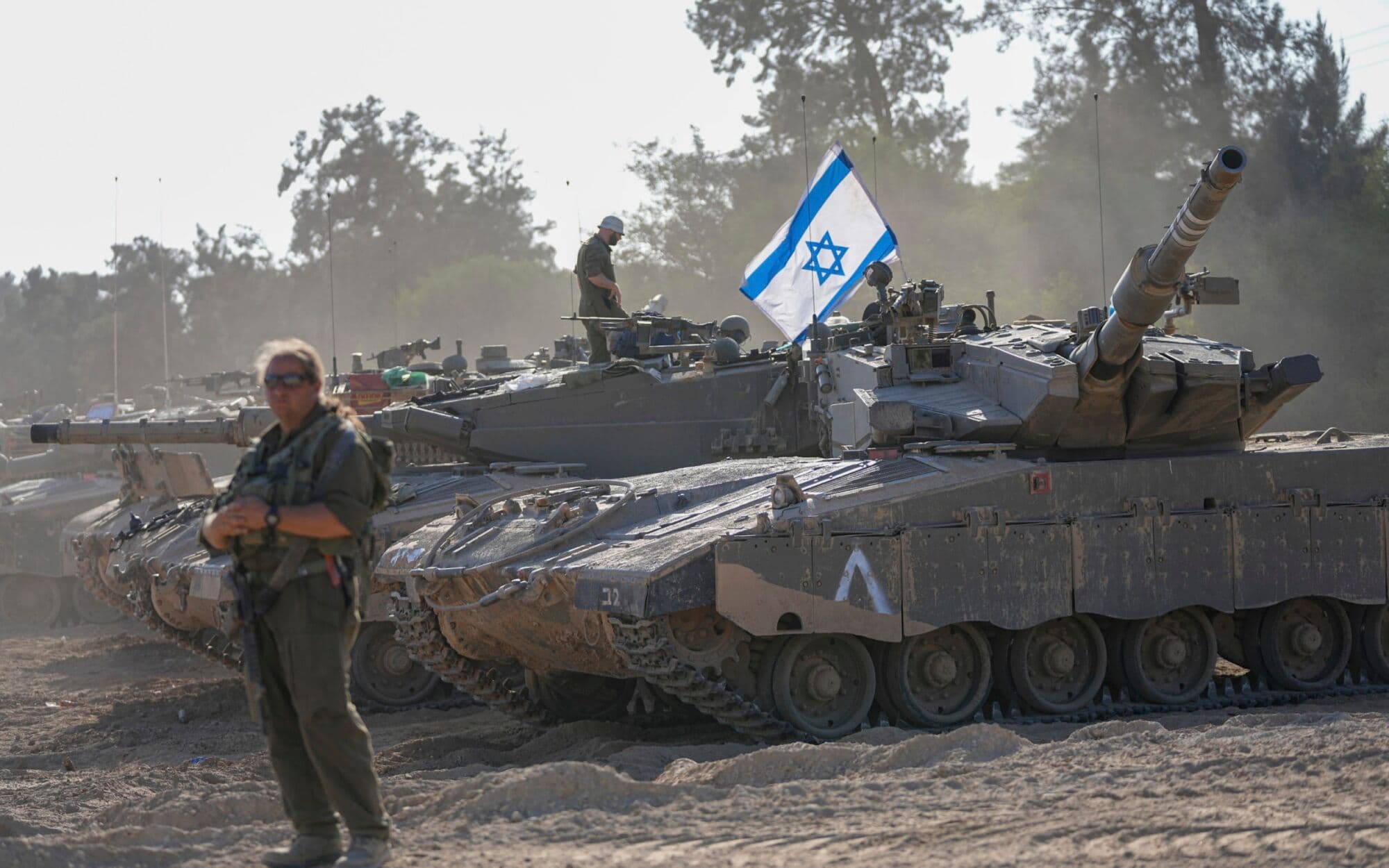 tank israeliani pronti