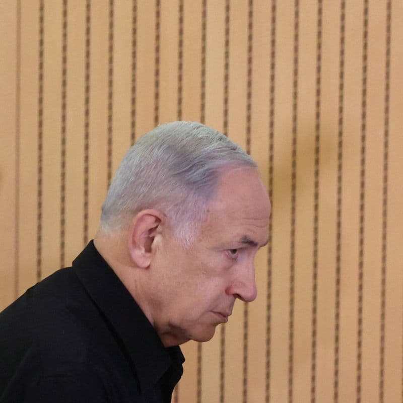 Israele, i parenti degli ostaggi entrano a forza nella Knesset