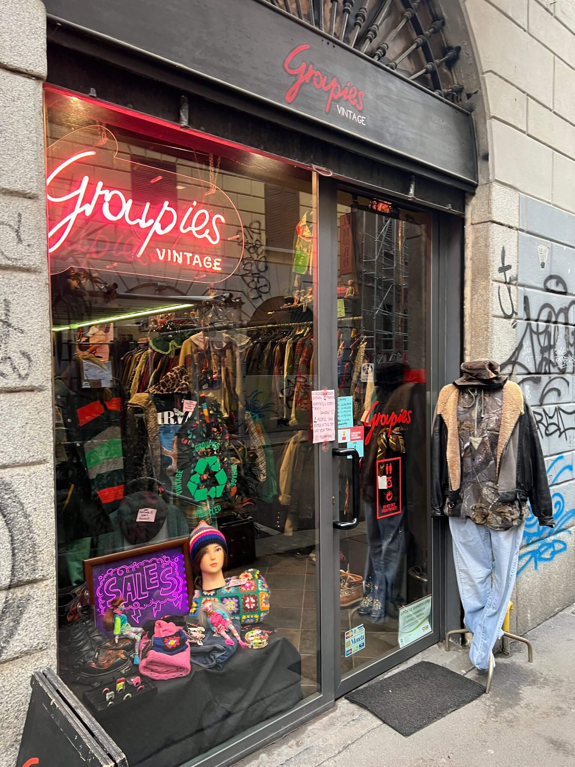 vintage shops Milan