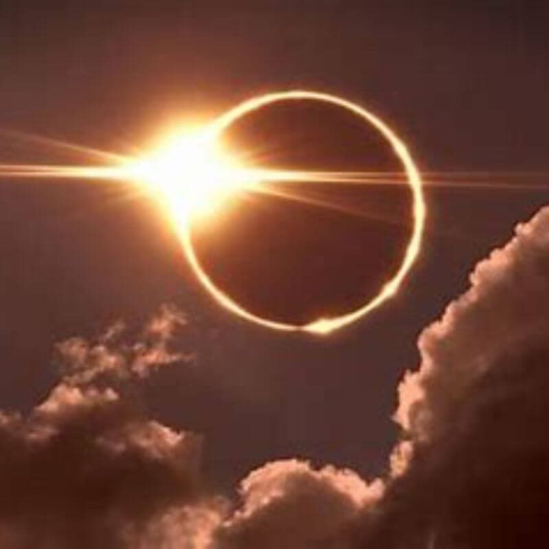Eclissi totale di sole: dalle 19 italiane il via al fenomeno